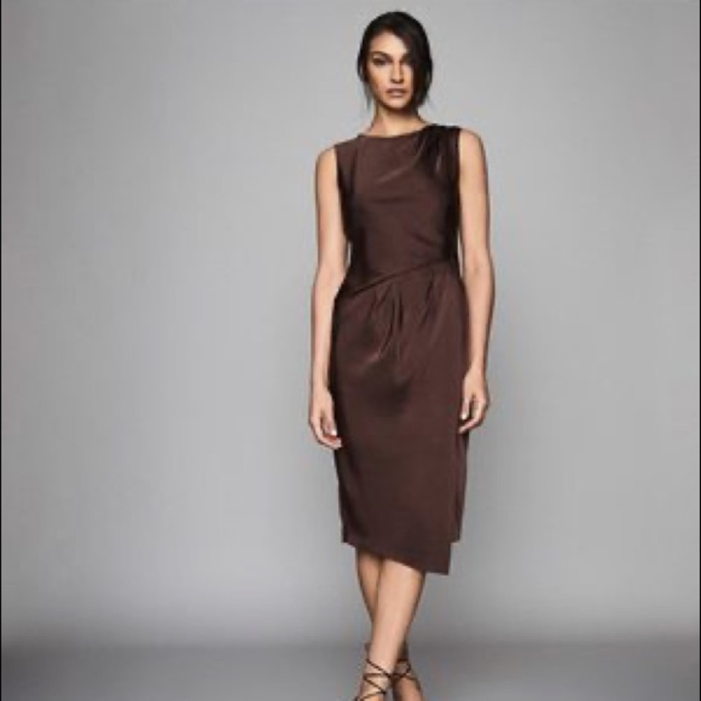 Julietta Pleat Detailed Midi Dress (Chocolate)